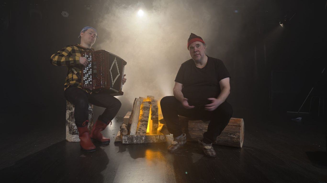 Idän Hehku-näytös