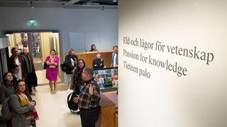 Yleisöopastus Tiedemuseo Liekin näyttelykeskuksessa
