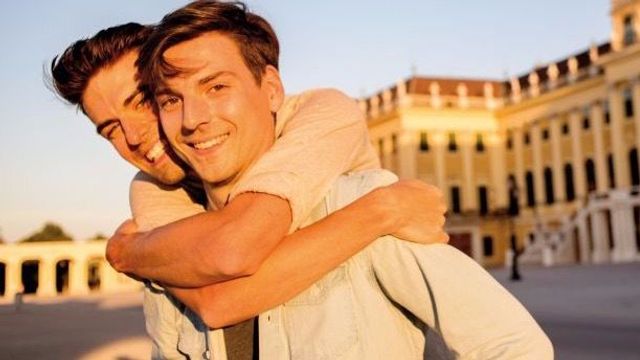 HSV TAKIME HOMOSEKSUALE