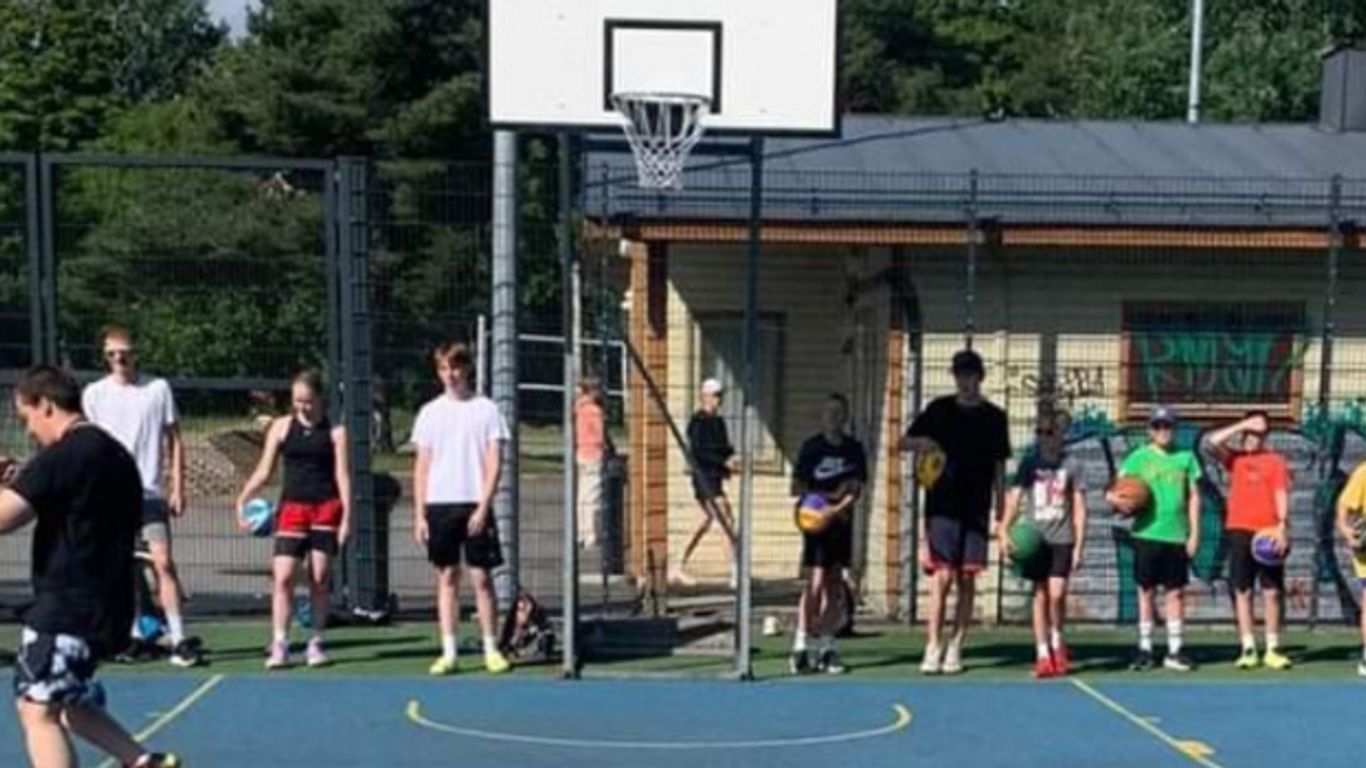 Tule mukaan Namikan 3x3-kesäleirille!