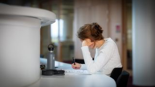 Basics of Systematic Literature Search: Scopus / Web of Science (EN)