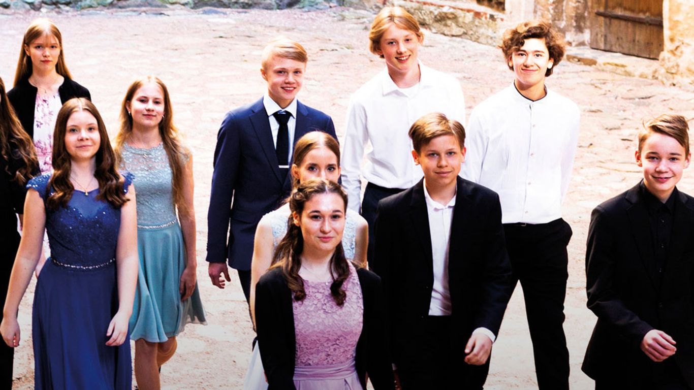 Nuorten pianoakatemia esittäytyy