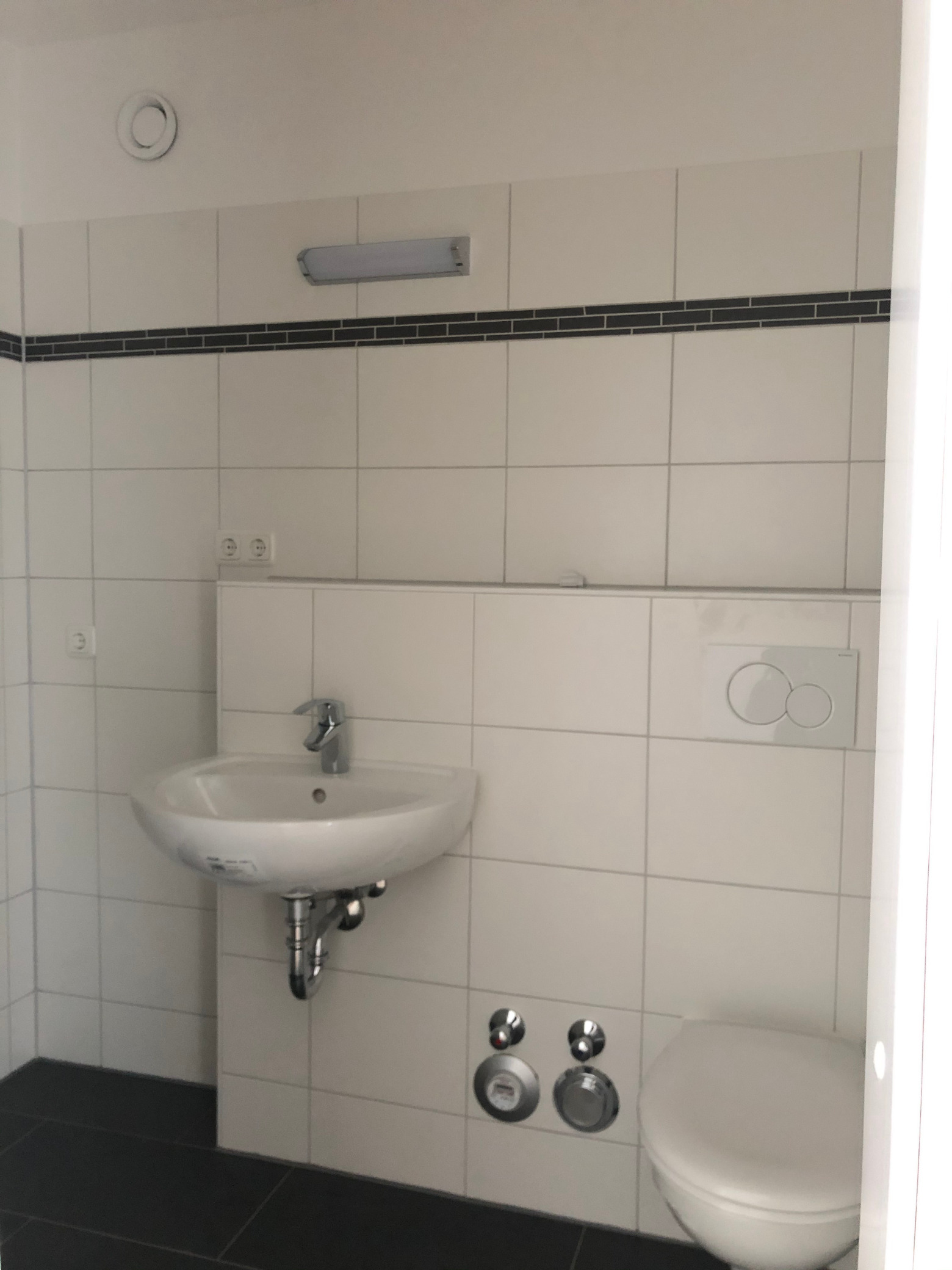 Renovierte 1,5-Zimmer Wohnung in Augsburg zu vermieten