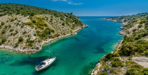 Spend your next vacation in sunny Croatia Travel to vacation spots on Croatia with a long-distance coach