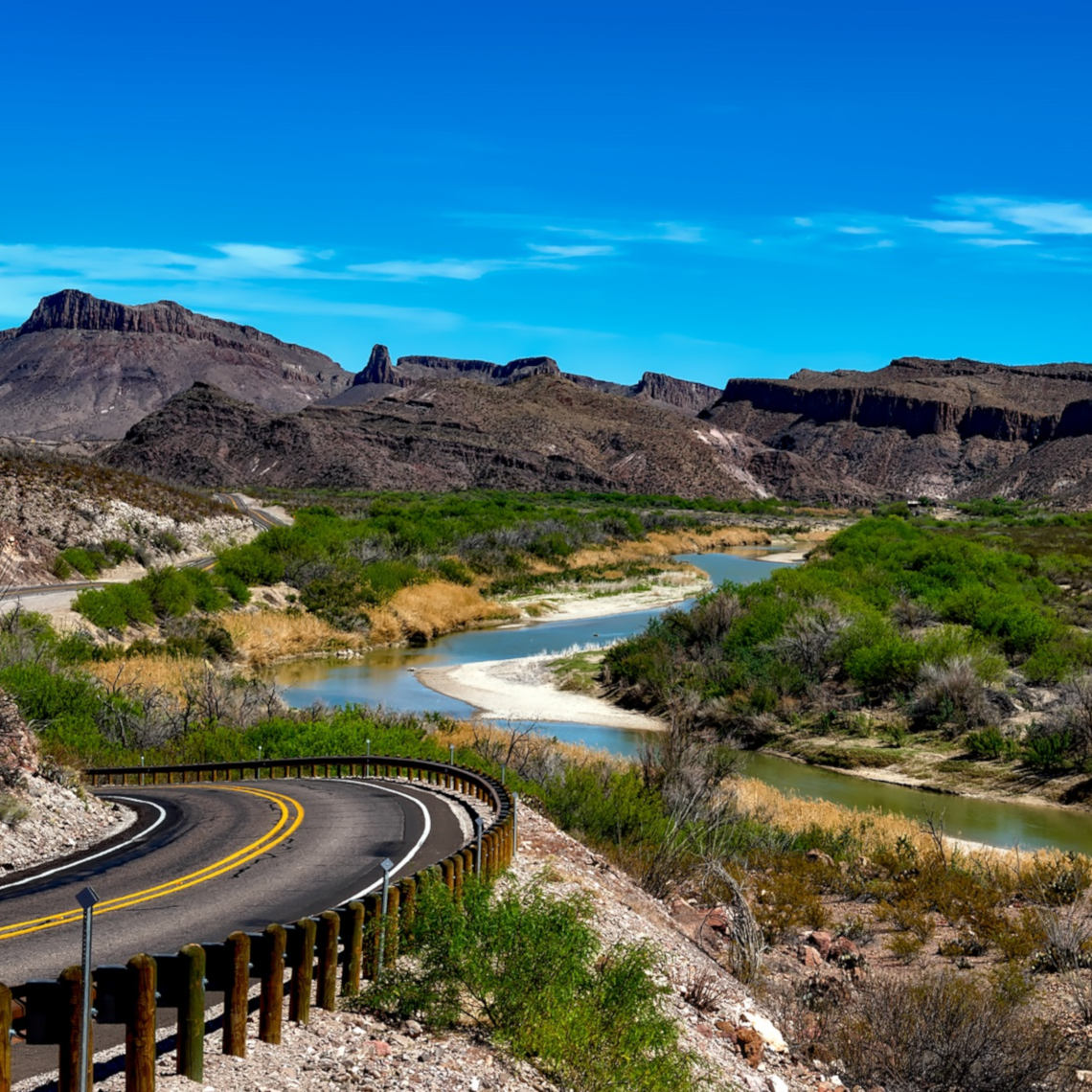 Take your next trip to Texas with FlixBus! Rio Grande River in Big Bend National Park, Texas