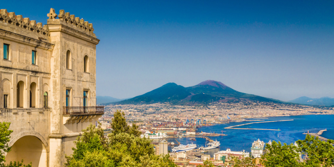 Raggiungi Napoli con FlixBus e scopri il Vesuvio! Il volcano Vesuvio