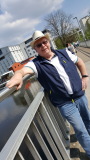 Helmut Helmut