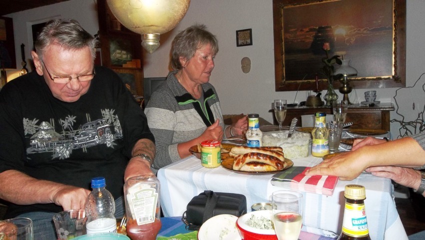 hmm das schmeckt mal wieder hmm das schmeckt mal wieder