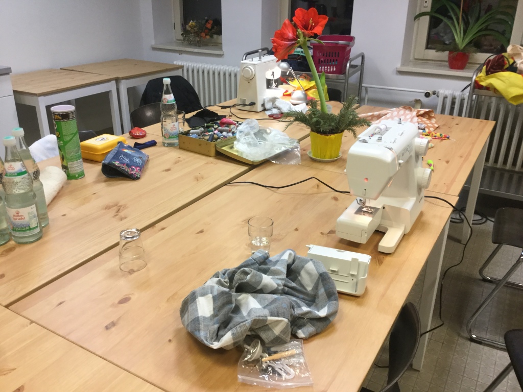 Gemeinsam Handarbeiten Gemeinsam Handarbeiten