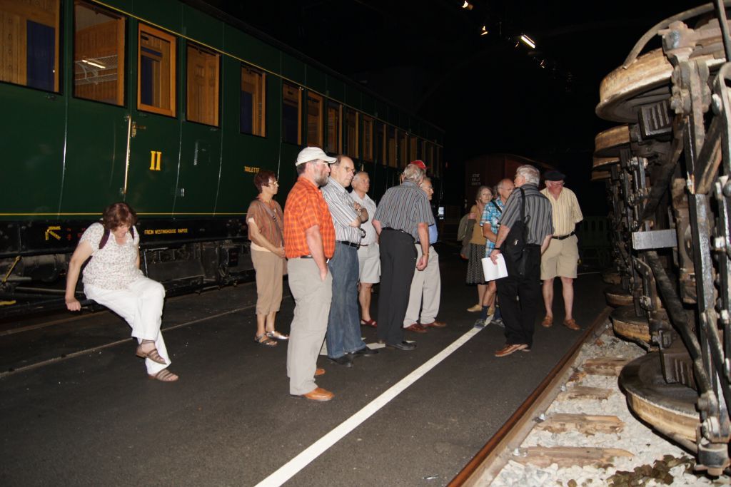 train13 train13