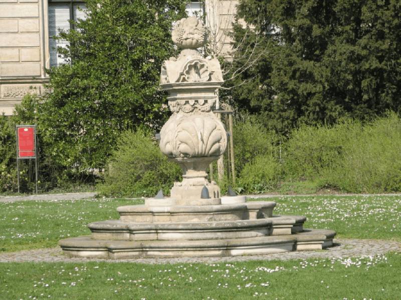 august_bibliothek august_bibliothek