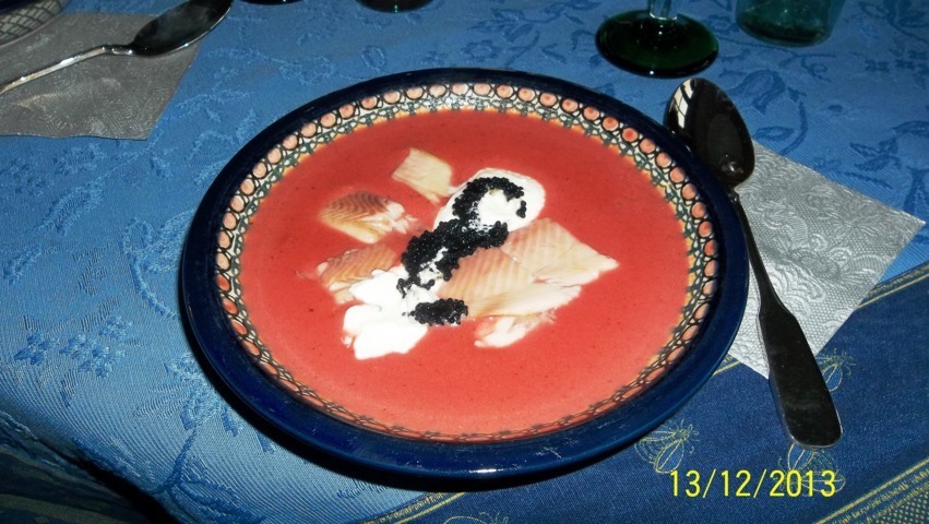 zunächst gab es aber eine herrliche Rote Beete Suppe zunächst gab es aber eine herrliche Rote Beete Suppe