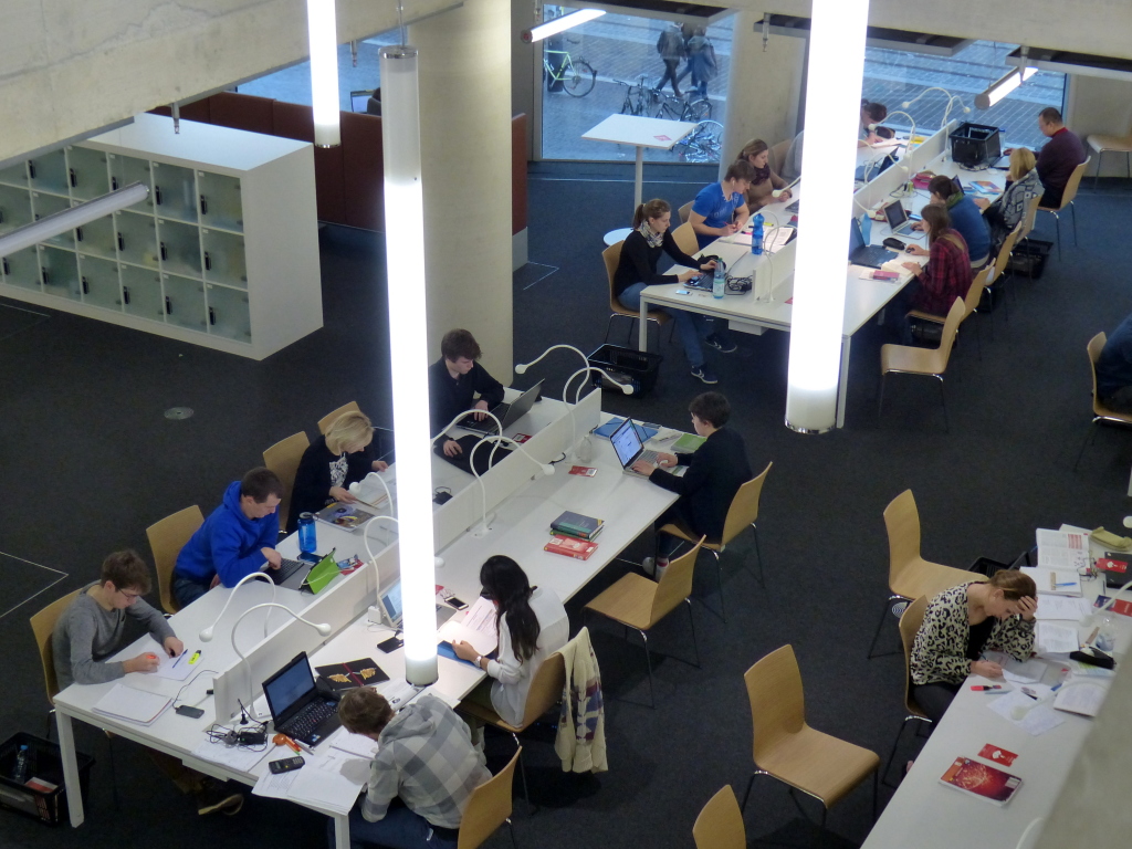 Unibibliothek Freiburg Februar 2016 Unibibliothek Freiburg Februar 2016