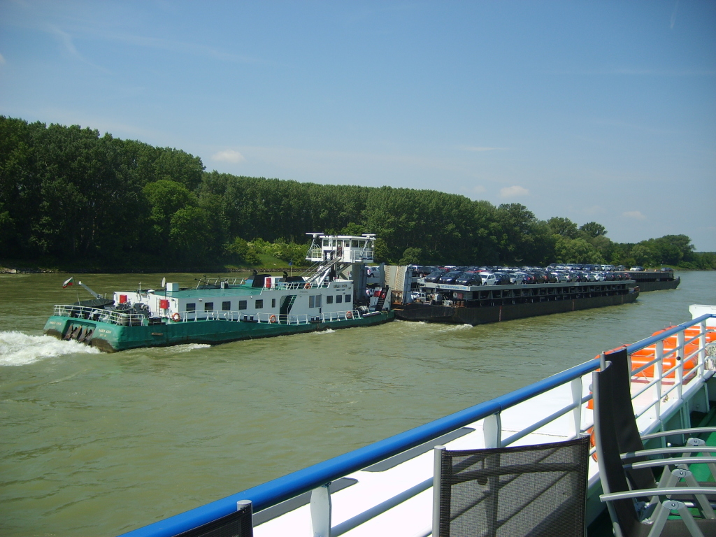 Auf der Donau wollen wir fahren
