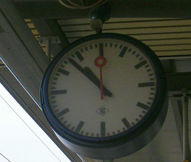 Uhr Uhr