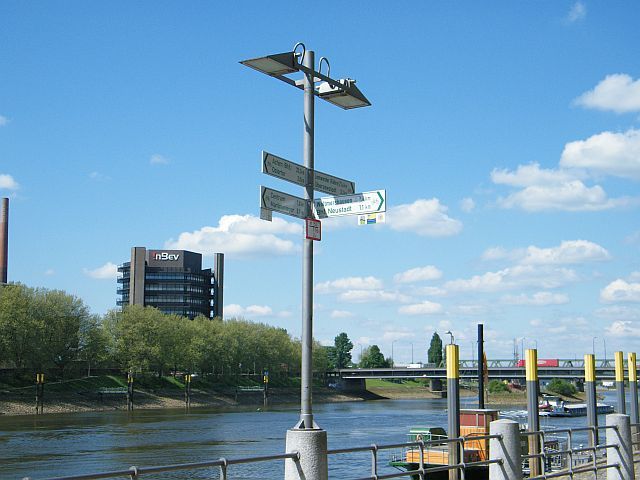 Wegweiser Wegweiser