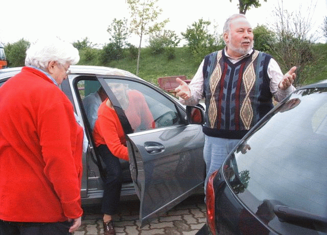 Unsere Fahrt nach Naumburg Unsere Fahrt nach Naumburg