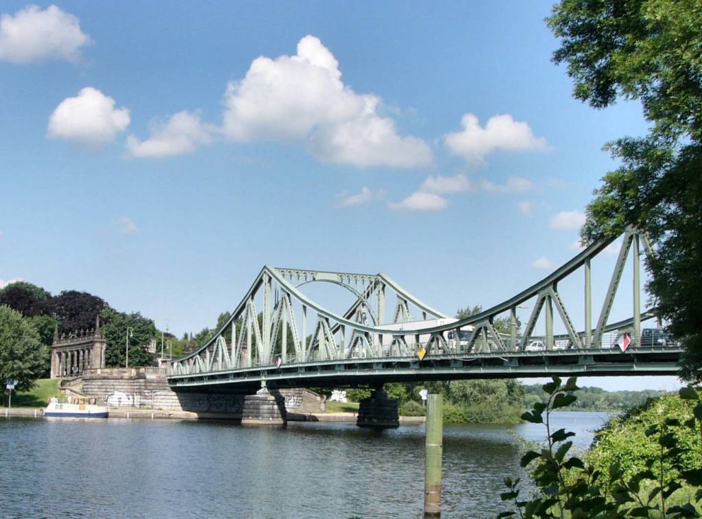 Brücke Brücke