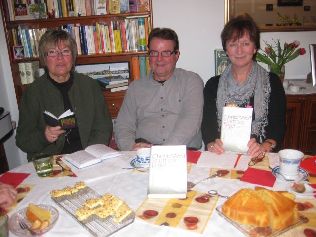 Buchbesprechung Buchbesprechung