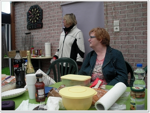 Evi und Angelika Evi und Angelika