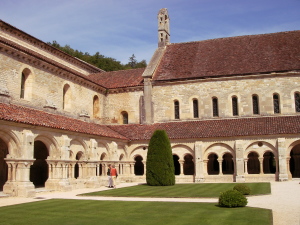 Burgund 24 Burgund 24