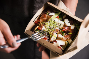 Gesunde Mahlzeit zum Mitnehmen Gesunde Mahlzeit zum Mitnehmen