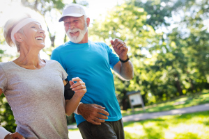 Seniorenpaar beim Joggen Seniorenpaar beim Joggen
