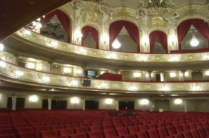 Komische Oper Komische Oper
