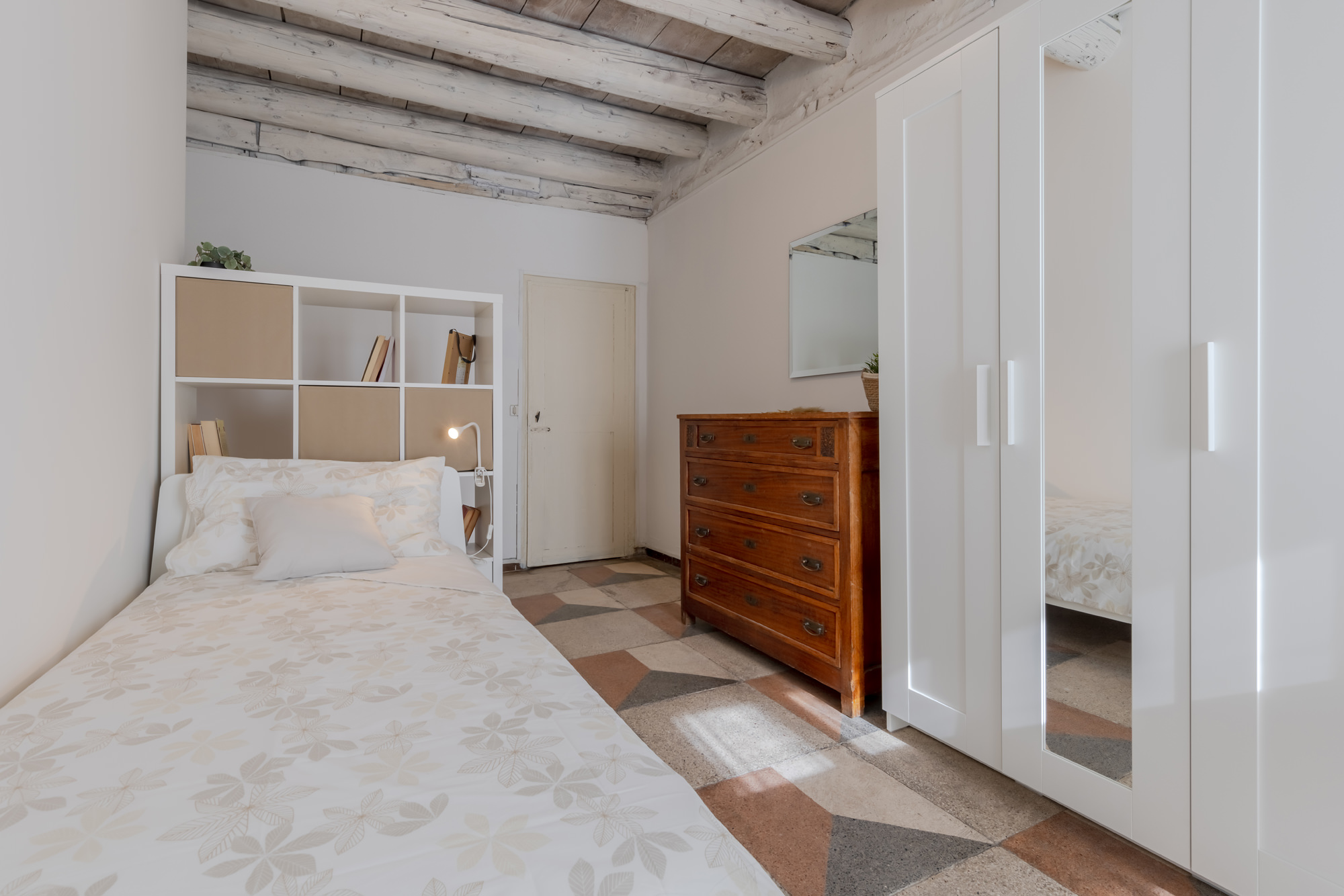 1.2 LIGUSTRELLO
