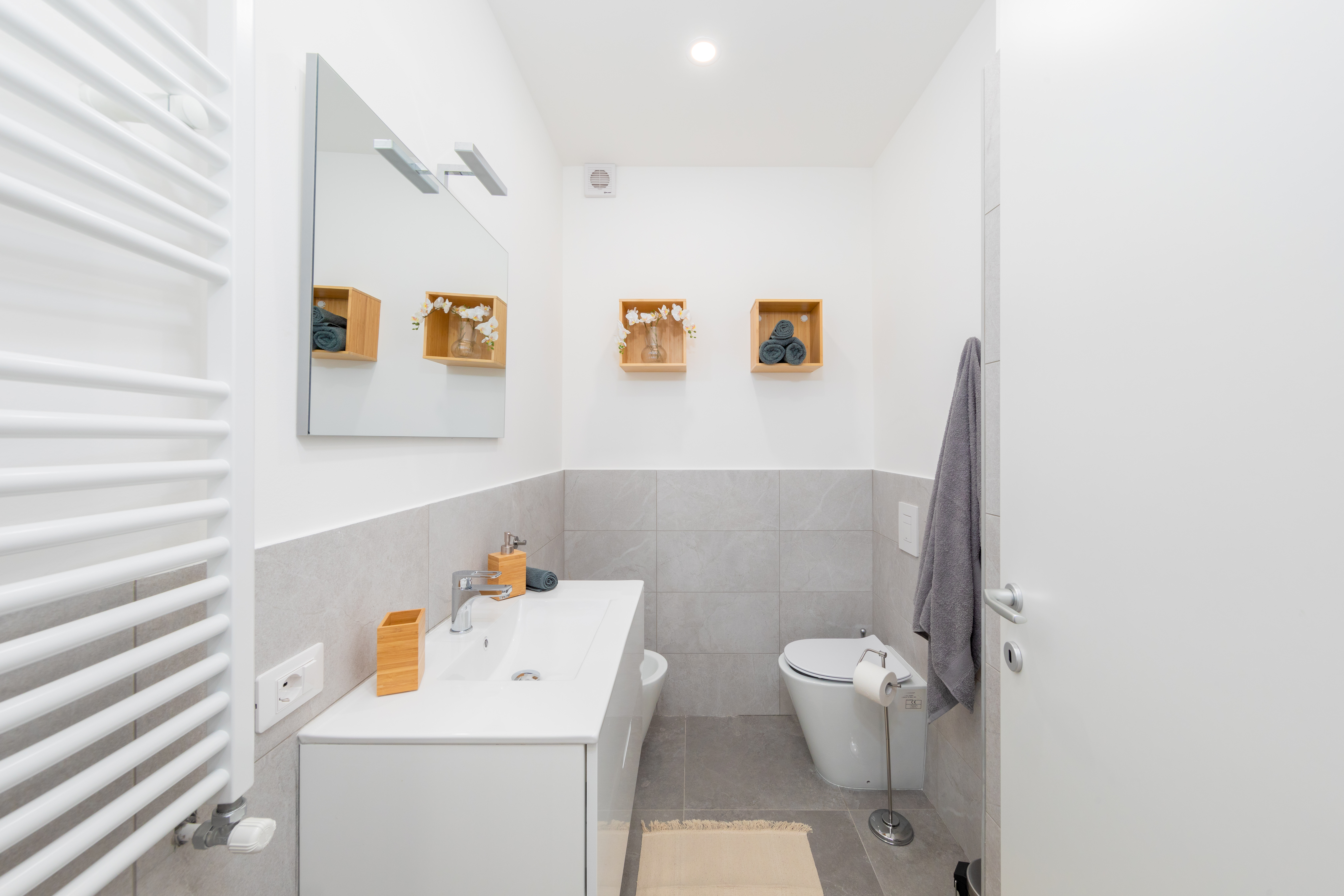1. LIGUSTRELLO