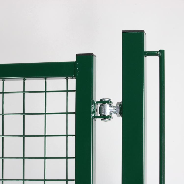 Driveway Standard green gate The robust gate