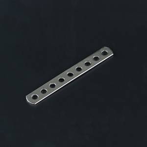 Plaque 9 trous en inox Pour l'installation du système antichute Copertec