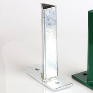 Platine de fixation galvanisée T 35 Pour fixer les poteaux T35 sur muret