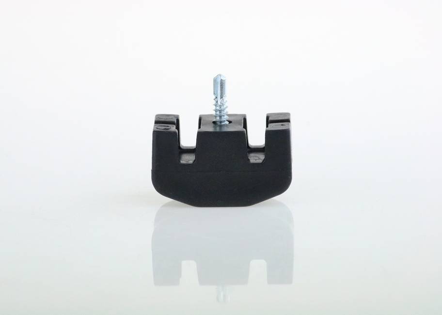Kit di fissaggio piano in plastica con autoforante  Il fissaggio per i pali quadri del sistema Medium 2000