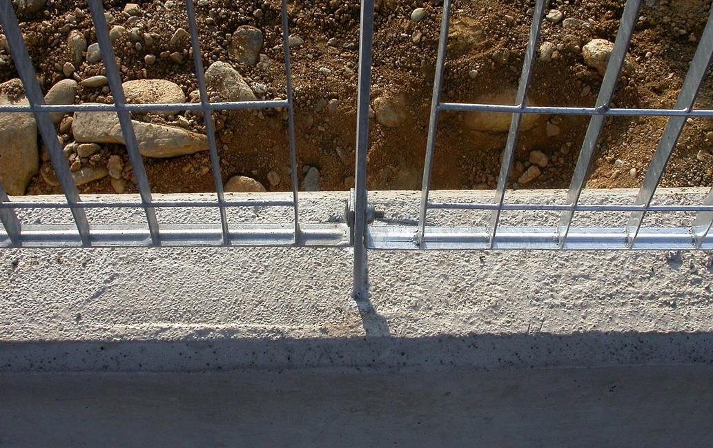 Anti-theft bolt and nut For electro forge-welded grating