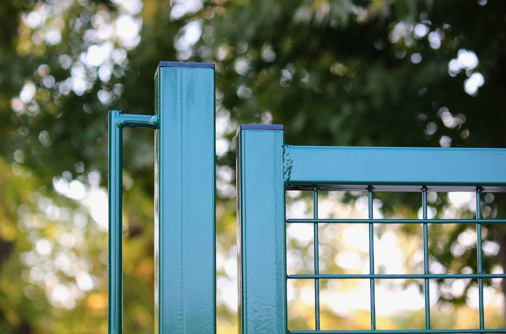 Driveway Standard grey gate The robust gate