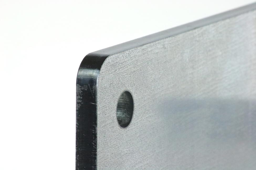 Platine de fixation à 4 trous La platine plus grande, forte et design