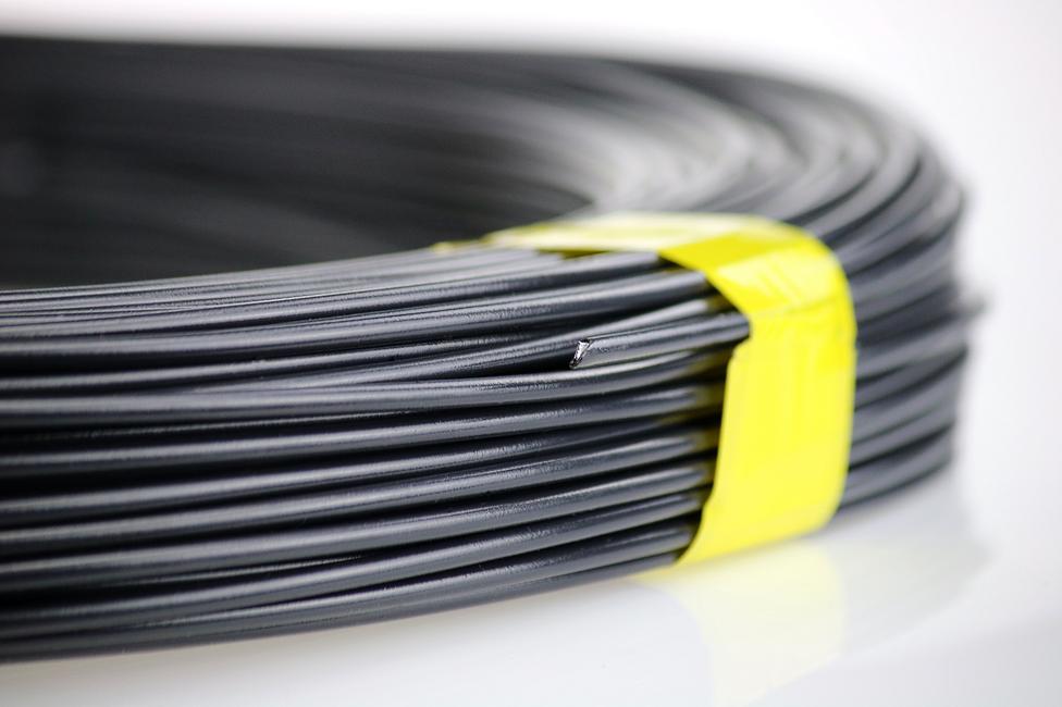 Grey PVC coated tension wire Ø 2.8 mm Strong and effective