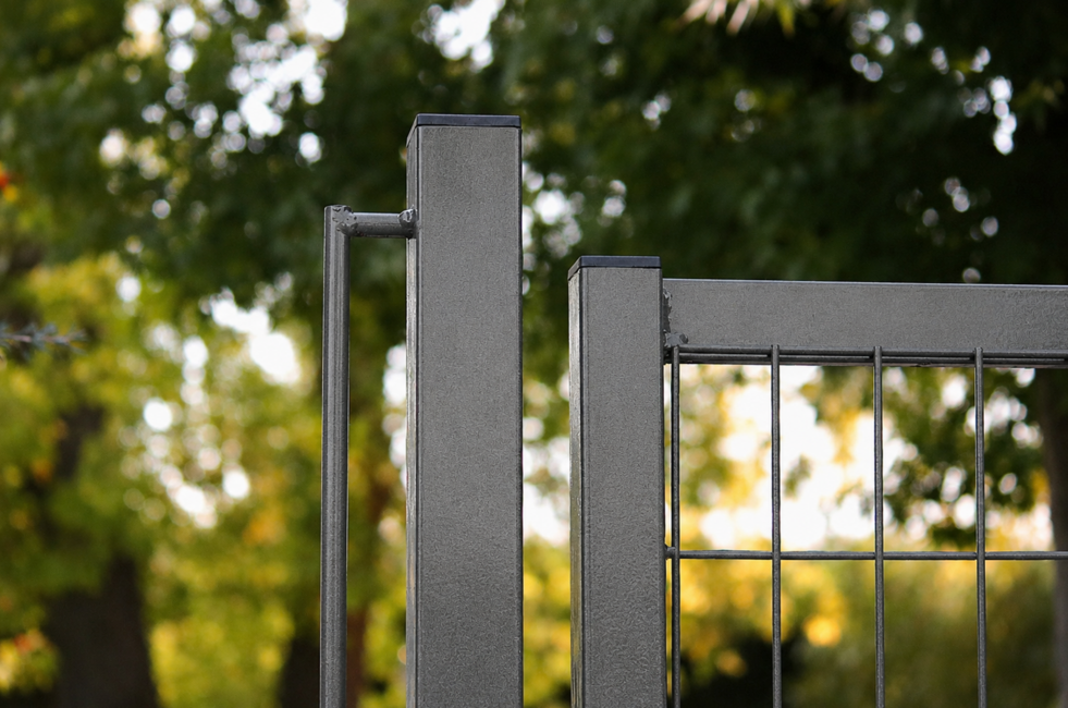 Cancello Base grigio 1 anta Completo e conveniente