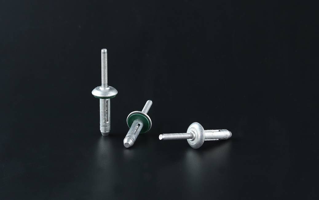 Rivet avec joint Pour l'installation du système antichute Copertec