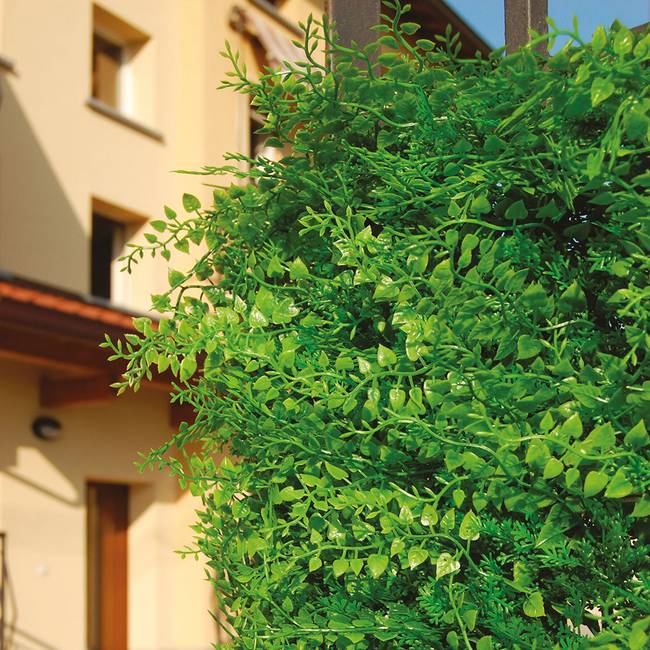 Divy Fern Synthetic hedge with fern leaves in interlocking modules 