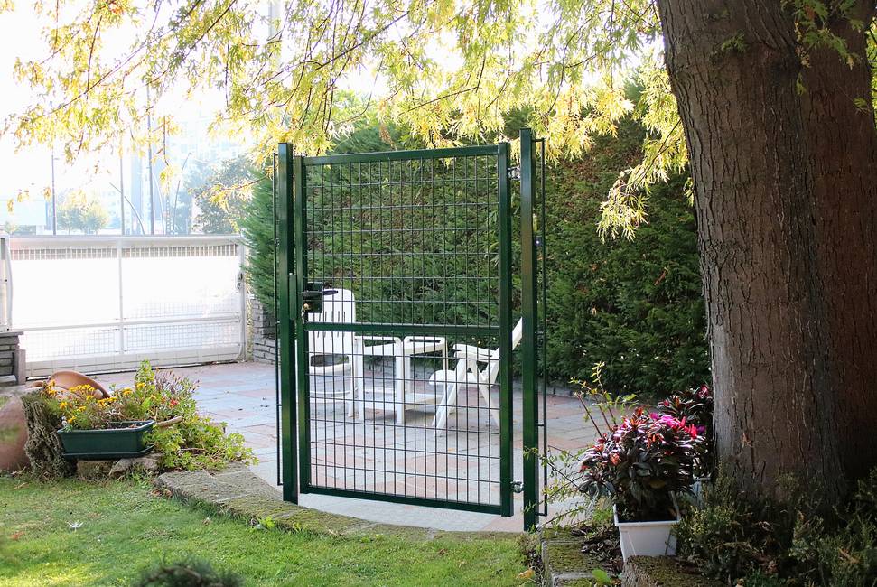 Driveway Base grey gate Complete and affordable