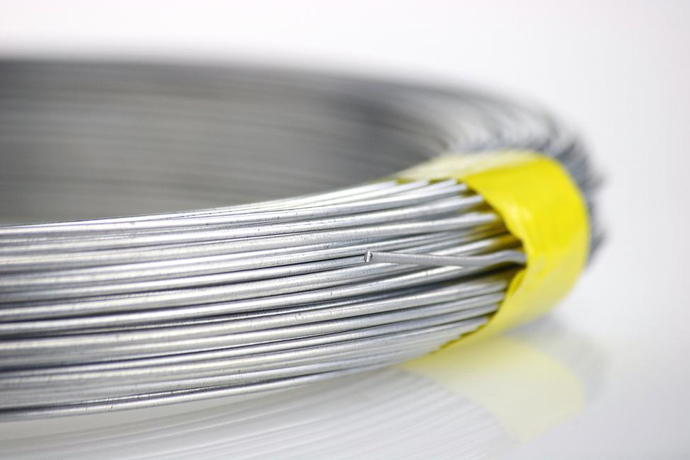 Galvanized steel tying wire Ø 1.3 For agricultural fencing