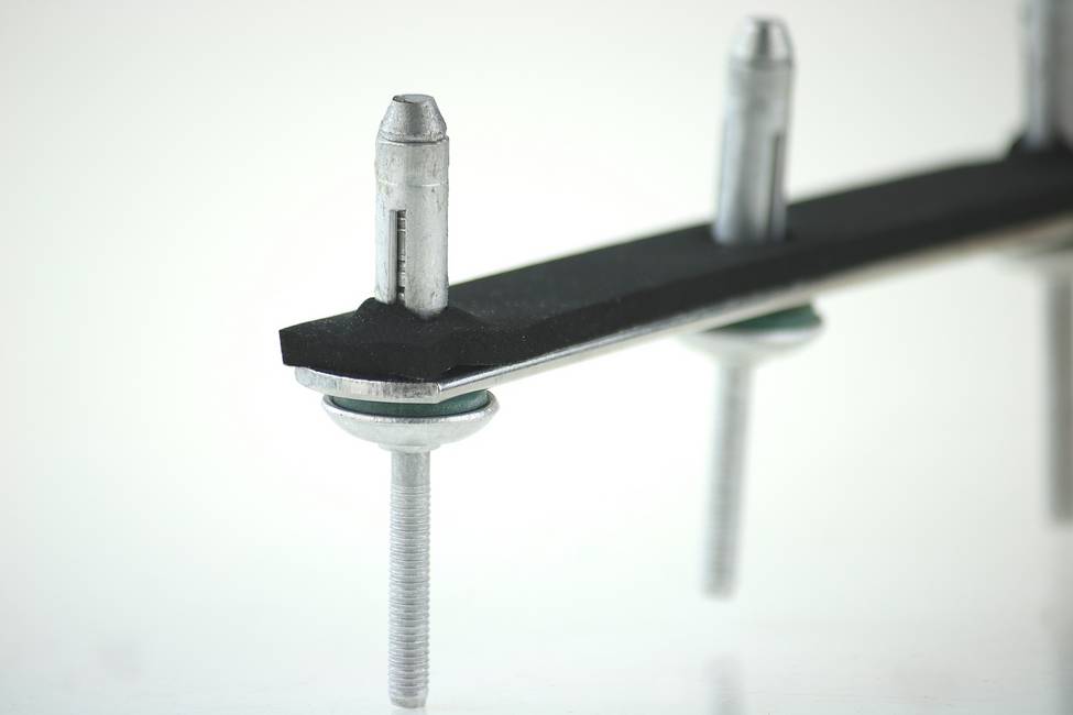 Guarnizione adesiva in EPDM Per il sistema di fissaggio della rete anticaduta Copertec