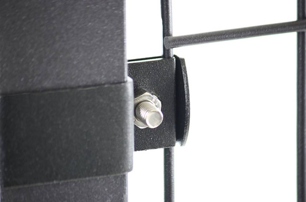 Kit de fixation à collier carré 50x50 simple anthracite La fixation de départ pour le système Medium 2000