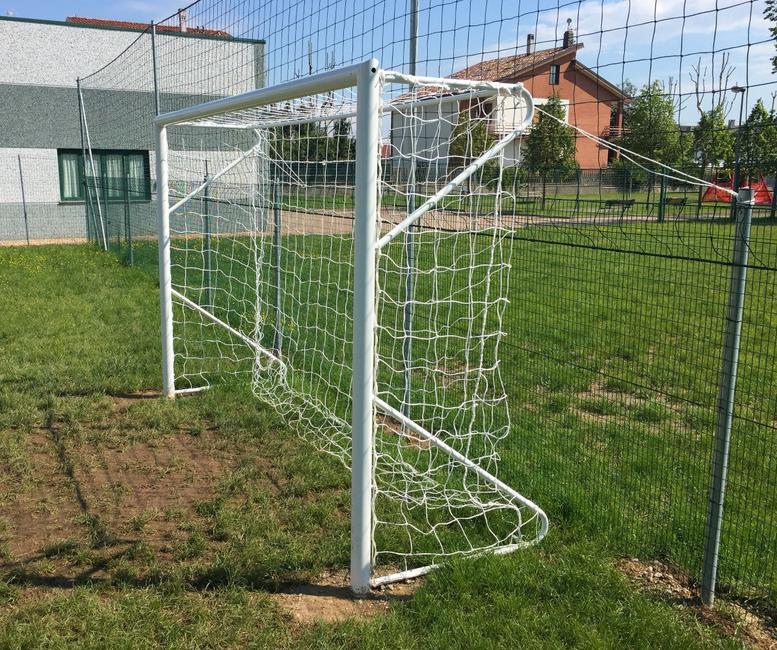 Lot de 2 buts 3x2 fixes Pour une installation en toute sécurité