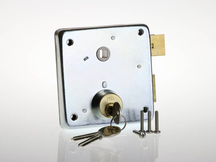 MG left lock The manual lock to push to the left