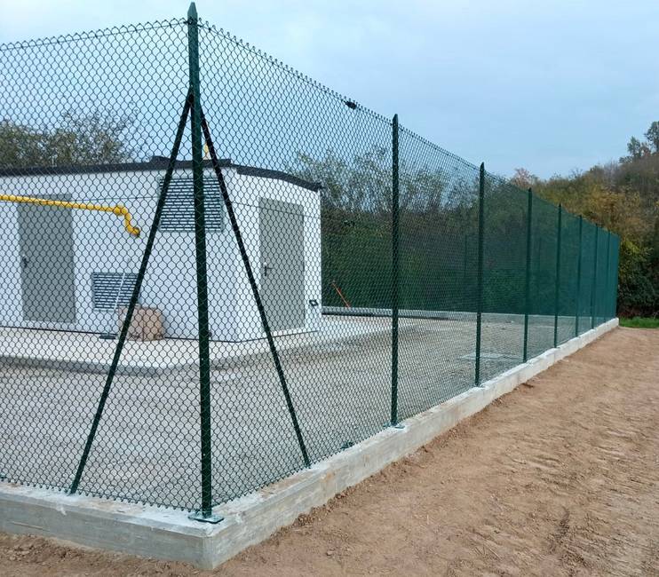 Palo a T grigio con piastra Per posa su muretto