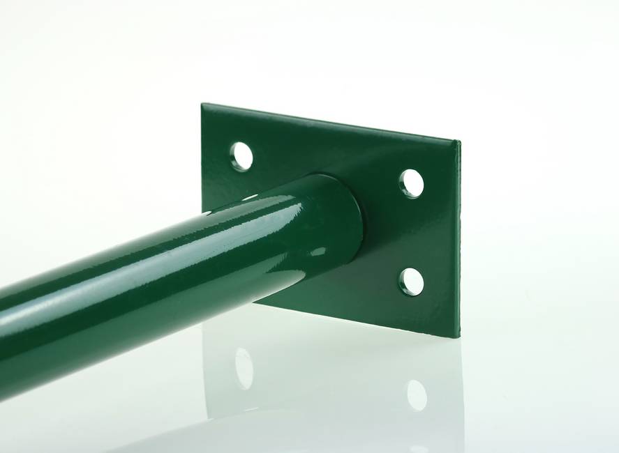 Piastra a tassellare verde per tondo Ø 48 Per tassellare su muretto i pali e profili tondi Ø 48 mm 