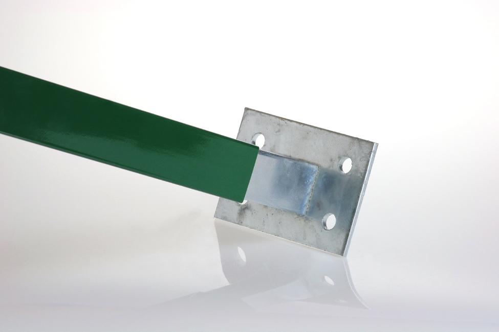 Piastra a tassellare zincata quadra 50 Per tassellare su muretto i piantoni dei cancelli e profili quadri sezione 50x50 mm 